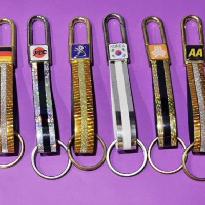 جاکلیدی مدبر تسمه ای ضخیم آرم خودرو