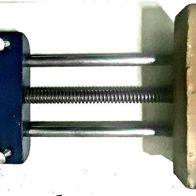 گیره زیر میزی طرح اروین رکورد انگلیس