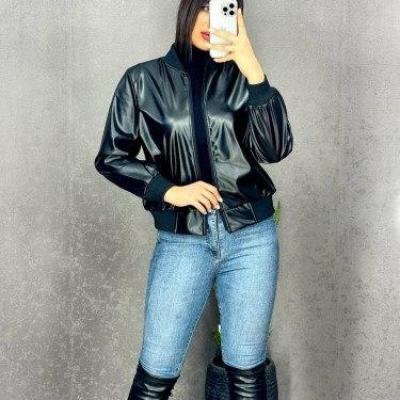 کت چرم پاییزه