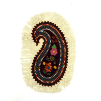 پته دوزی طرح بته جقه رنگ سفید کد BT08