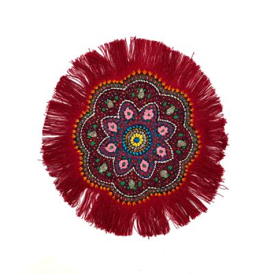 رومیزی پته دوزی طرح همیشه بهار لاکی 25 سانتی