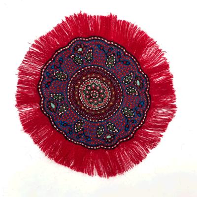 رومیزی پته دوزی طرح بادام رنگ لاکی 25 سانتی