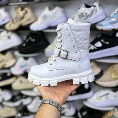 نیم پوتین دخترانه عالی رویه چرم بیاله دور دوخت زیره دلتا سایز31تا361