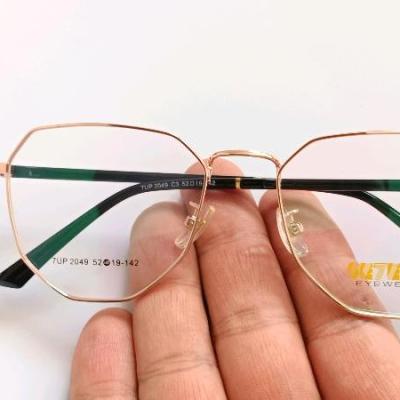 عینک طبی مردانه پسرانه