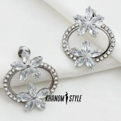 گوشواره طرح گل و حلقه نگین‌دار کد E304