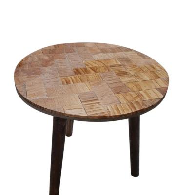 میز عسلی با تکه های چوب کاج