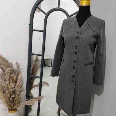 مانتو اداری زنانه فیونا مانتویاقوت مدل مدل آتوسا