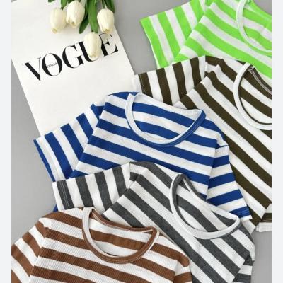 کراپ تیشرت راه راه