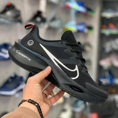 نایک طرح لبخندمردانه