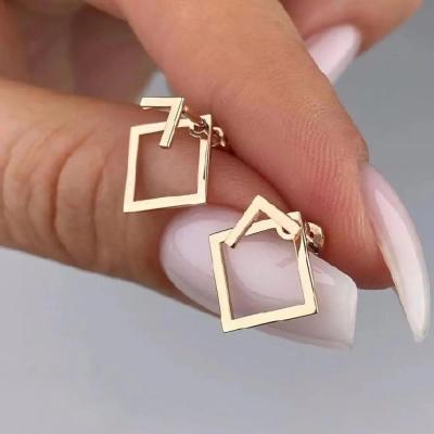 گوشواره مربع