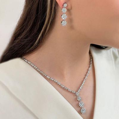 سرویس جواهری عروس مشابه طلاسفید