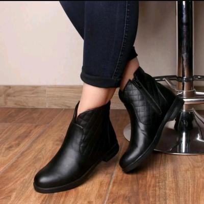 نیم بوت شنل دوزی کیفیت درجه یک زیره پیو سبک راحت سایز 37تا41