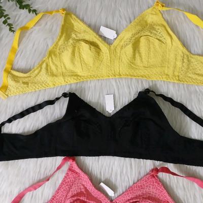 سوتین قواره دار گیپور دانتل