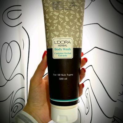 شامپو بدن گیاهی لدورا