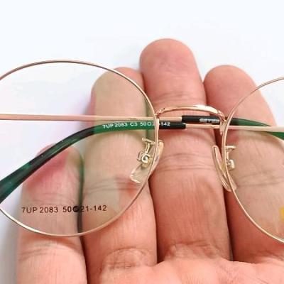 عینک طبی گرد