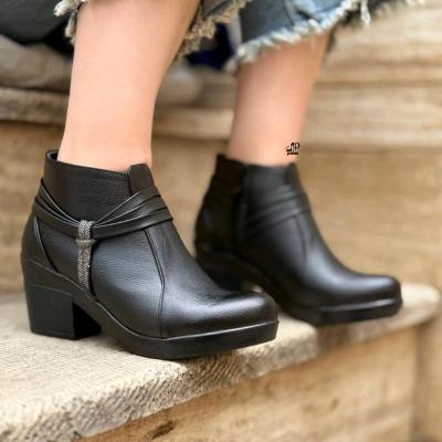 نیم بوت زنانه جدید رویه پشت چرم درجه یک واکس خور پاشنه 7سایز 37تا40