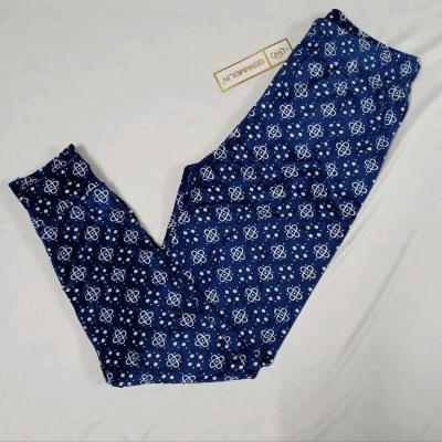 شلوار مخمل اعلا زمینه مشکی و سورمه ای طرح دار