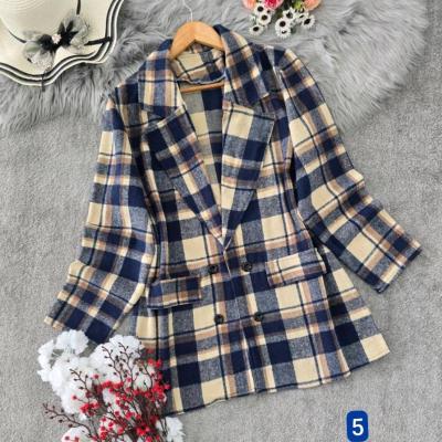 مانتو کتی زنانه پشمی مدل چهارخونه