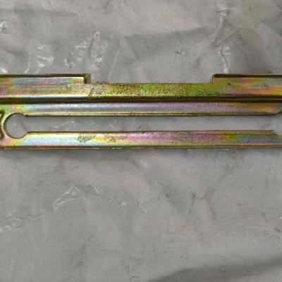 براکت (زیر شیشه) فلزی درب عقب پراید فابریک