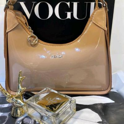 کیف فندی وارداتی