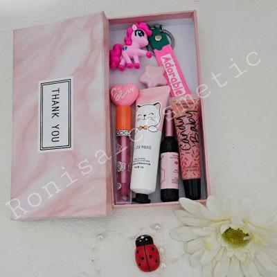 پک هدیه آرایشی صورتی