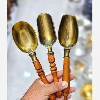 قاشق اجیل دسته چوبی رنگ ثابت مقاوم