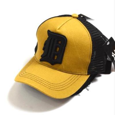 کلاه اسنپ بک کپی مشکی زرد