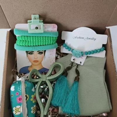 پک اقتصادی هدیه دخترانه و زنانه