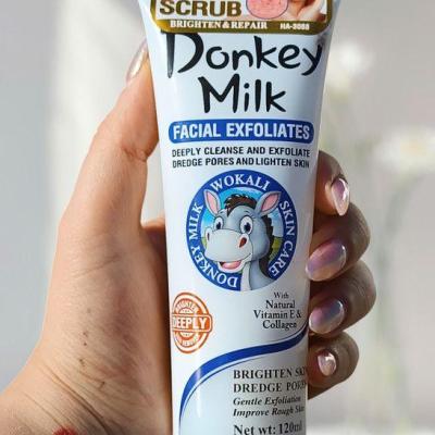 اسکراب شنی الاغ 120 میل پوستت رو مثل پر، لطیف و روشن کن