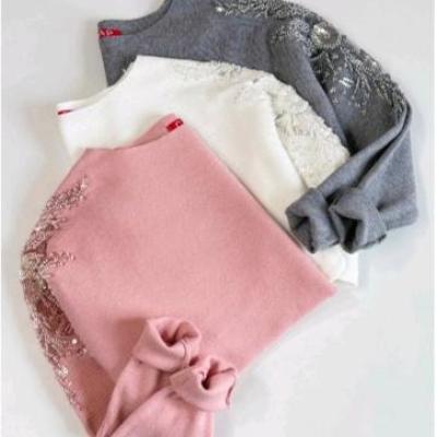 بلوز بافت آذین (سرشانه گیپور) کد محصول 1377