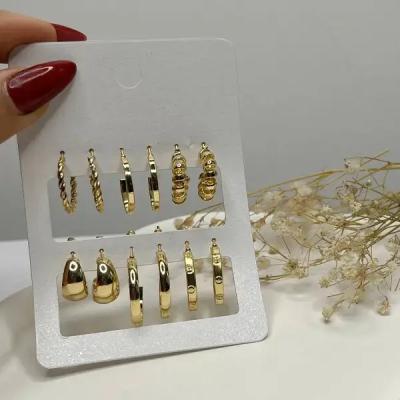 گوشواره میناکاری گل ترند کد 0013