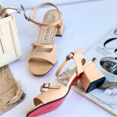 کفش پاشنه پنج سانت زنانه