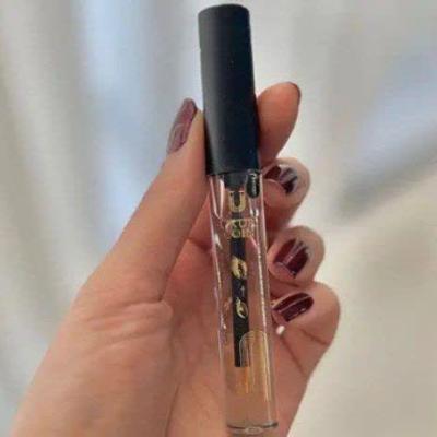 محلول روغن تقویت مژه لاکچری کوین اصل