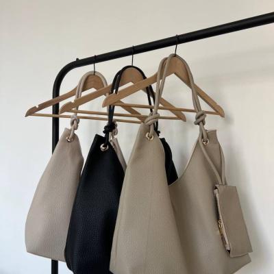 کیف زنانه شل شرانگ کلاسیک و زیبا