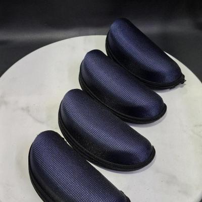 کیف زیپی عینک آفتابی برزنتی قاب عینک زیپی افتابی برزنتی رنگ سرمه ای