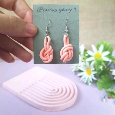 گوشواره خمیری گره کوچک