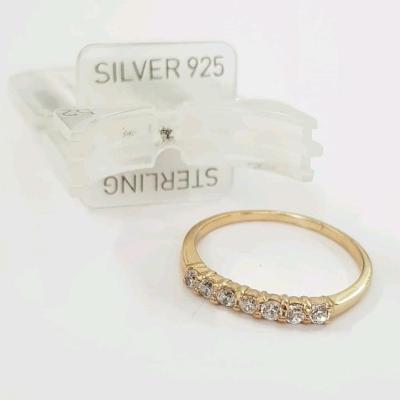 انگشتر نقره عیار 925 نگین دار با آبکاری طلا ، عیار حک شده داخل انگشتر