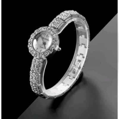 ساعت زنانه Hongrui استیل نگین کاری