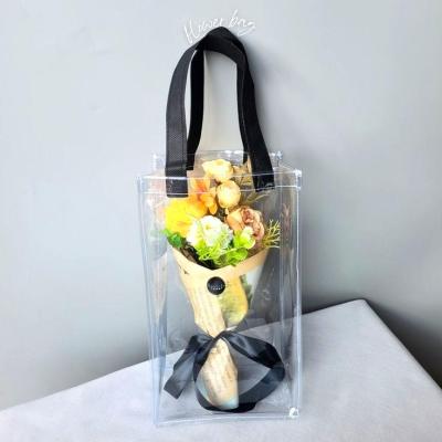 ساک دستی هدیه و کفش