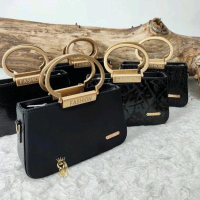 کیف مجلسی مدل فشن طلایی ورنی-157756