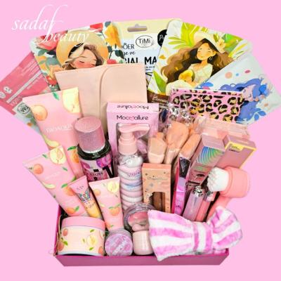 پک لوازم آرایشی کیوت کد0645