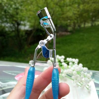 فر مژه زنانه